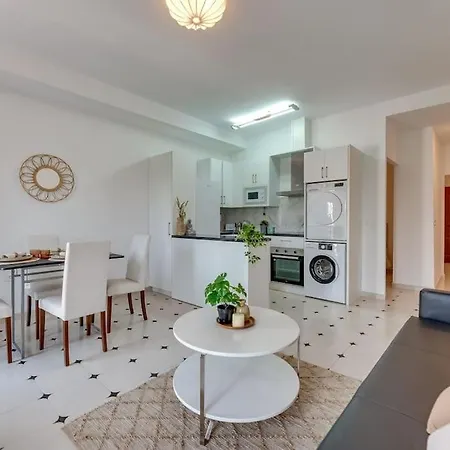 Lxr La Perla Renovated 2hab. Apartamento